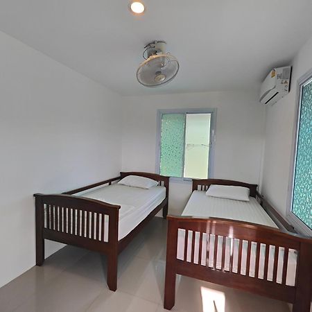 Moon Travel Phangan Ban Nua Luaran gambar