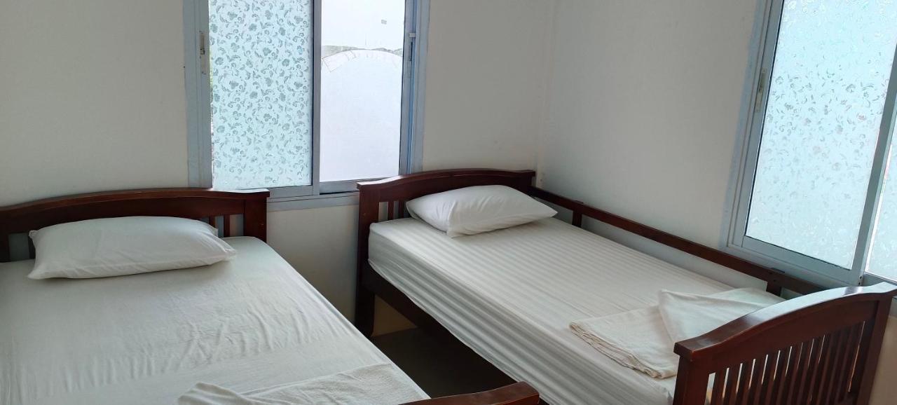 Moon Travel Phangan Ban Nua Luaran gambar